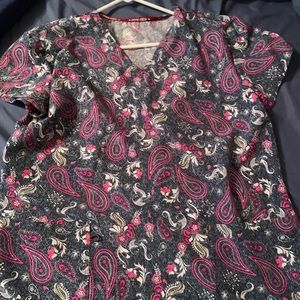 Medium scrub top